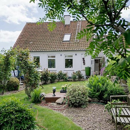 4 Person Holiday Home In Allinge Eksteriør bilde